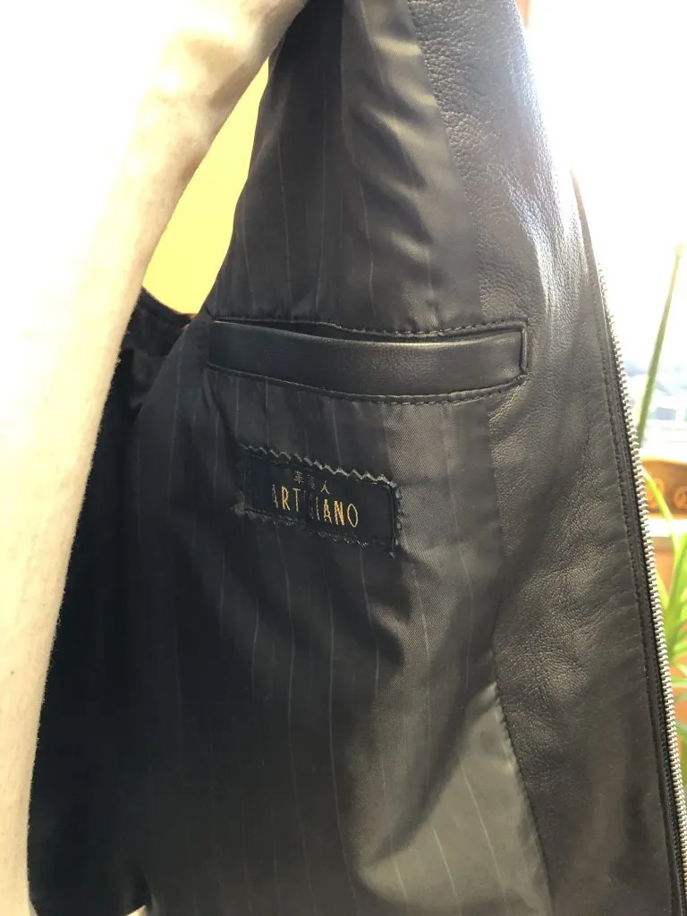 オーダーで、ラム革ベスト、作らせて頂きました